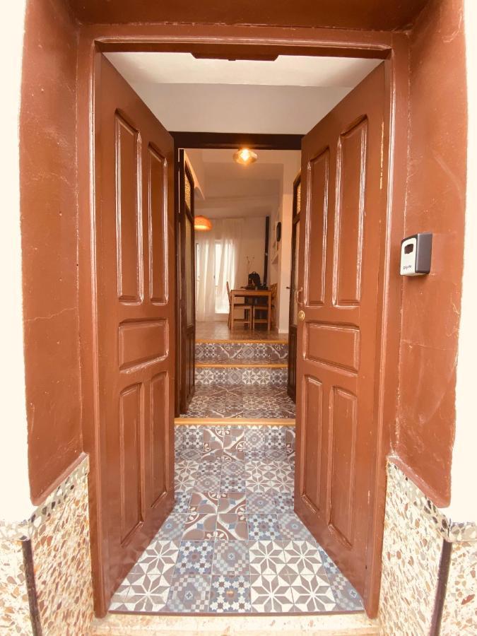 Casa Las Gardenias Setenil De Las Bodegas Exteriör bild